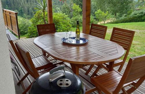 Chalet spacieux avec balcon, WiFi gratuit, proche lac et station de ski - FR-1-589-140 - Photo 12
