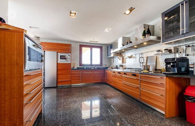 Villa Paradise-sleeps 20-pool-sea Views-pets - Foto 11