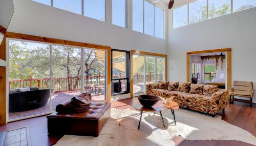 Waterfront Lake Travis Luxury Home with Large Deck! - Foto 5