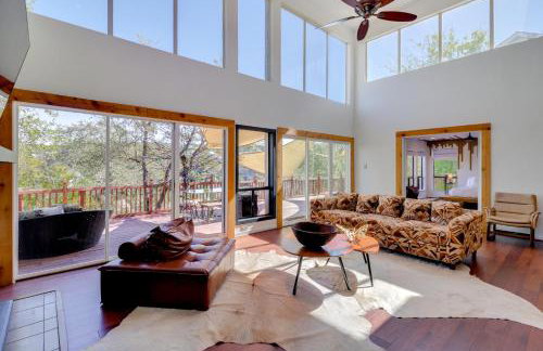 Waterfront Lake Travis Luxury Home with Large Deck! - Foto 5