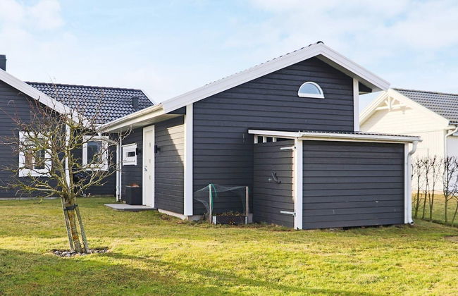 4 Person Holiday Home in Falkenberg - Photo 14