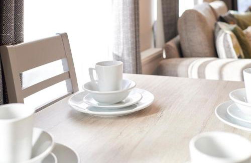 Pine Lodge with Hot Tub - Foto 15