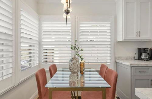 Refreshing Escape- Hot Tub- Games- Sleeps 10 - Foto 23