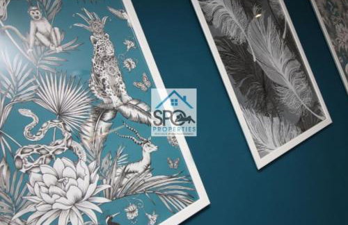 Modern 3BR Home-5 Guests-Business-Families-Netflix-Free Parking & WiFi - Foto 24