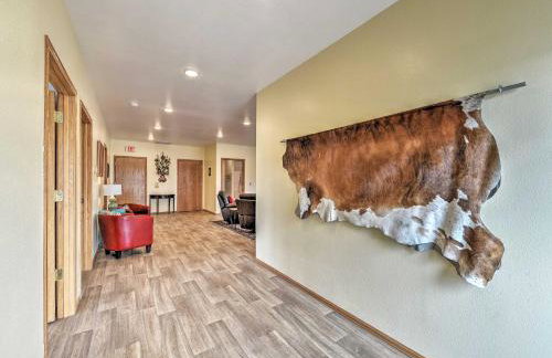 Large Ten Sleep Home on Main St, 10 Mins to Canyon - Foto 5