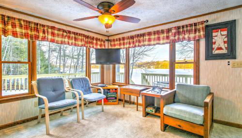 Scenic Lyman Home on Swan Pond with Wraparound Deck! - Foto 5