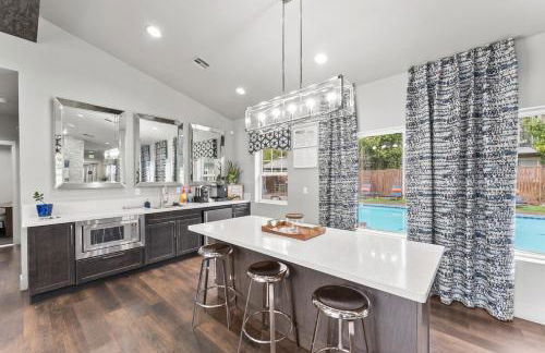 Luxury King Suite by the Lake - Entire Place - Foto 37