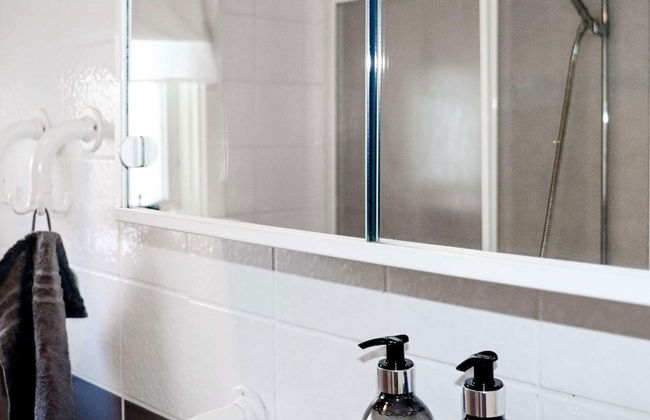 6 Person Holiday Home in Mellbystrand - Photo 2