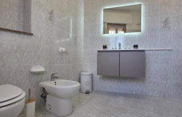 DANIEL SUPERIOR APARTMENTS - Tropea City Center - 250m from the Train Station - Foto 64