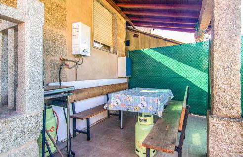 Stunning Home In A Peroxa With Wifi - Foto 12