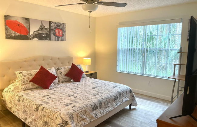 Three Bedroom Apartment #5 -- 5003 LBC -- Vusa Three Bedroom Condo Apartment - Foto 6