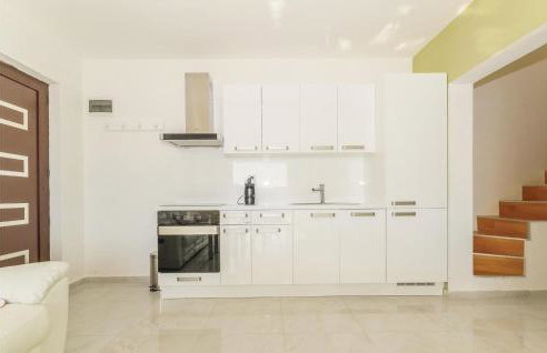 Cozy Apartment In Miskovici With Wifi - Foto 21