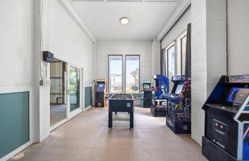 Bayfront Home with Private Pool, Pier, and Firepit - Foto 19