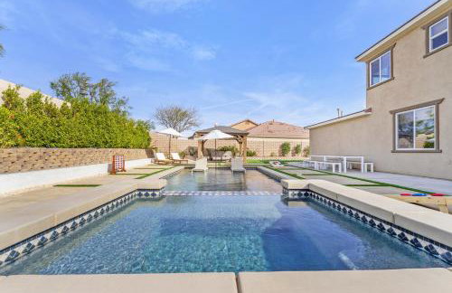 GAMEROOM, King Beds, Movie Projector, Heated Saltwater Pool, Golf and Games! - Foto 66