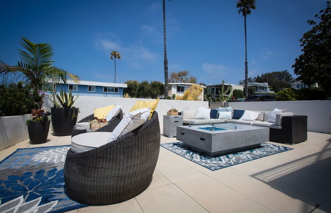 Modern Del Mar Beach Home - Photo 14