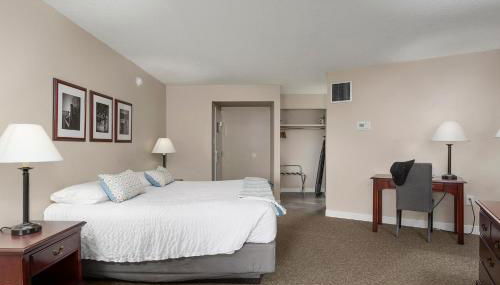 Center Parlor Room at Sandy Cove Unit - Foto 2