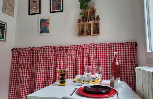 Le Lobrot - studio 2 personnes - parking facile - Foto 3