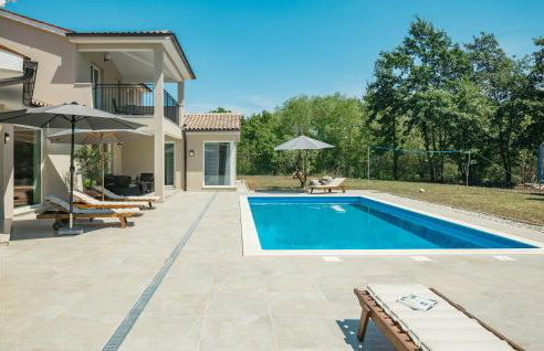 Awesome Home In Sveti Petar U Sumi - Photo 9