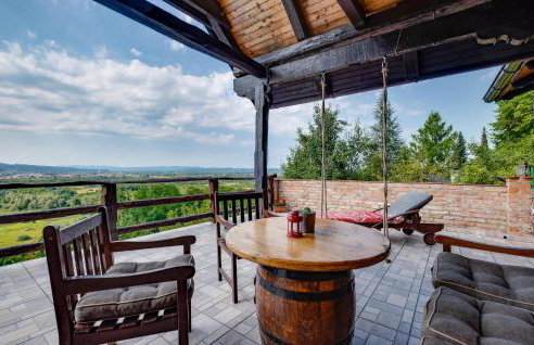 Beautiful Home In Samobor With Kitchen - Photo 20