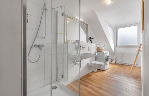 Mango Living I Stadtoase I modern I 3 Schlafzimmer I 95 qm I 9 Personen - Foto 3