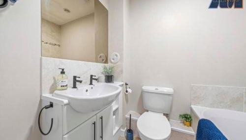 Elegant 2Bed Sleeps 4 With Parking - Foto 3