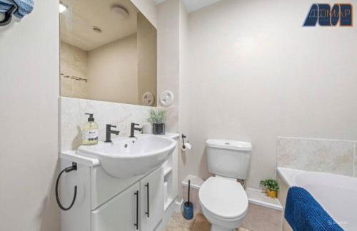 Elegant 2Bed Sleeps 4 With Parking - Foto 3