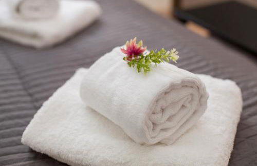 Housalia Sant Pau Views- Suite with View on Hospital Sant Pau - Photo 10