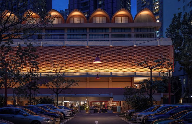 Alma House - Photo 5