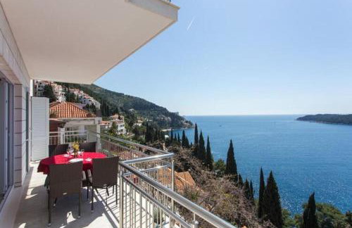 Apartments Villa Ari - Superior Three Bedroom Apartment with Balcony and Sea View First Floor - Foto 4