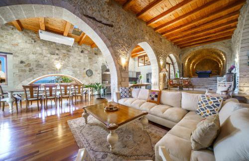 Villa Candice, Luxurious Historic Villa with Sea View by Rentado - Foto 15