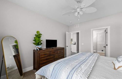 Brand New 2 Bedroom Condo - Photo 15