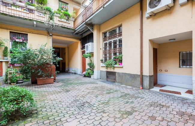 Stylish Loft Porta Romana - Photo 9