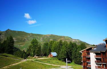 Studio 1 pièce PLAGNE VILLAGE 4 personnes 2050 M PIED DES PISTES - Foto 2