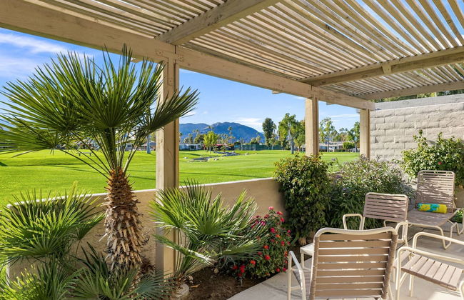 The Wells at Indian Wells - Free Golf Usage - Foto 17