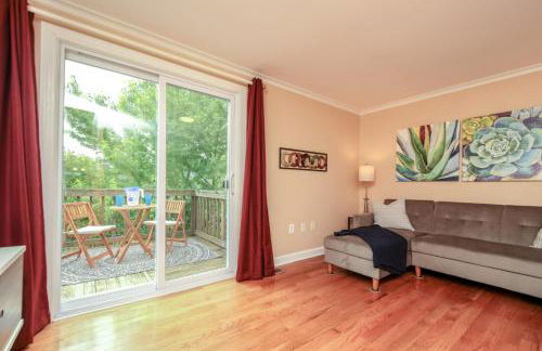 NEW! 3-story Townhome - Private, Self checkin, Quiet. - Foto 22