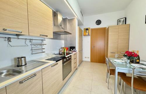 Armonia House - 2 minutes from the central station - Foto 35