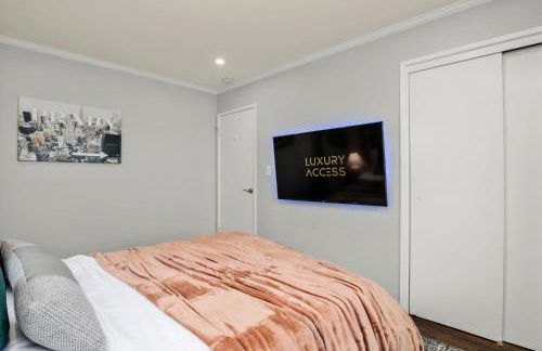 Waterview house walking distance from Cove Beach-5 mins to downtown-only 40 min to NYC - Foto 16