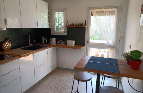 Grande maison 3 chambres - Jardin, terrasse et parking - Bord de mer - Foto 3