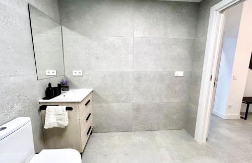 Strategic Stay-Unlock Valencia's Best-Kept Secret - Foto 26