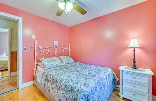 Lanesville Home with Pool Table, Bar and Deck! - Foto 15