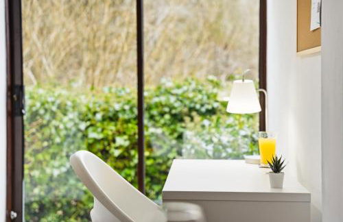 Ideal for Contractors Off-Street Parking Fast Wi-Fi - Foto 19