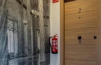 Valencia El Carmen, estupendo piso nuevo, con ascensor - Photo 14