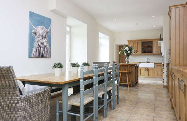 JOIVY Greenknowes Estate With Hot Tub And Bar - Foto 58