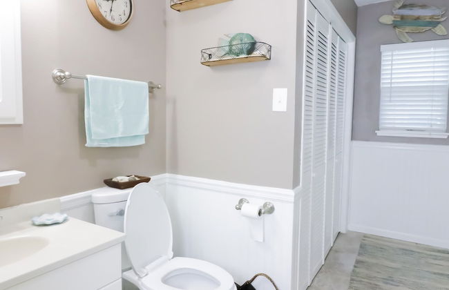 Sunny Daze Walk to Beach 2 Decks Pet Friendly Has a Mini Bar - Foto 21