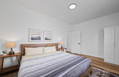 Pittsburgh Spacious and Modern Three Bedroom Apartment with Free Parking - Foto 23