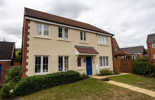 Boyton House Sleeps 14 Long Stays Parking Wi-Fi - Foto 39