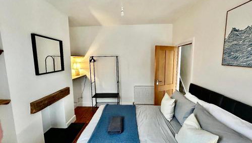 Nomi Homes - Okehampton Place - Exeter - Sleeps 7 - Foto 2