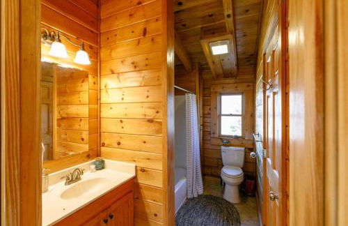 Unique Mountain Cabin Retreat with Hot Tub and View - Foto 26