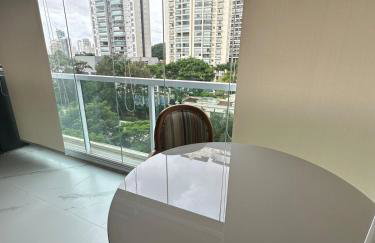 Apartamento Luxo Moderno e Conveniente com Garagem - Foto 8