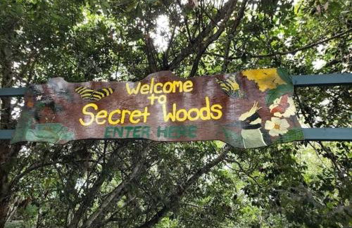 Modern 3BR Home Near Holycross Hospital - Foto 26